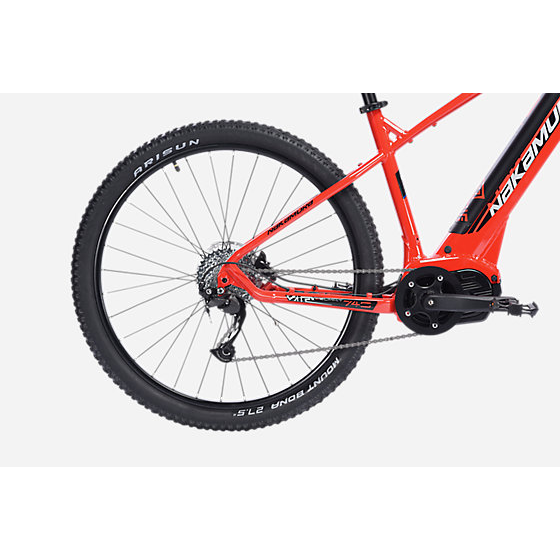 Summit 740 Nakamura Summit 750 Plus Nakamura E-Summit 740 – Roulez